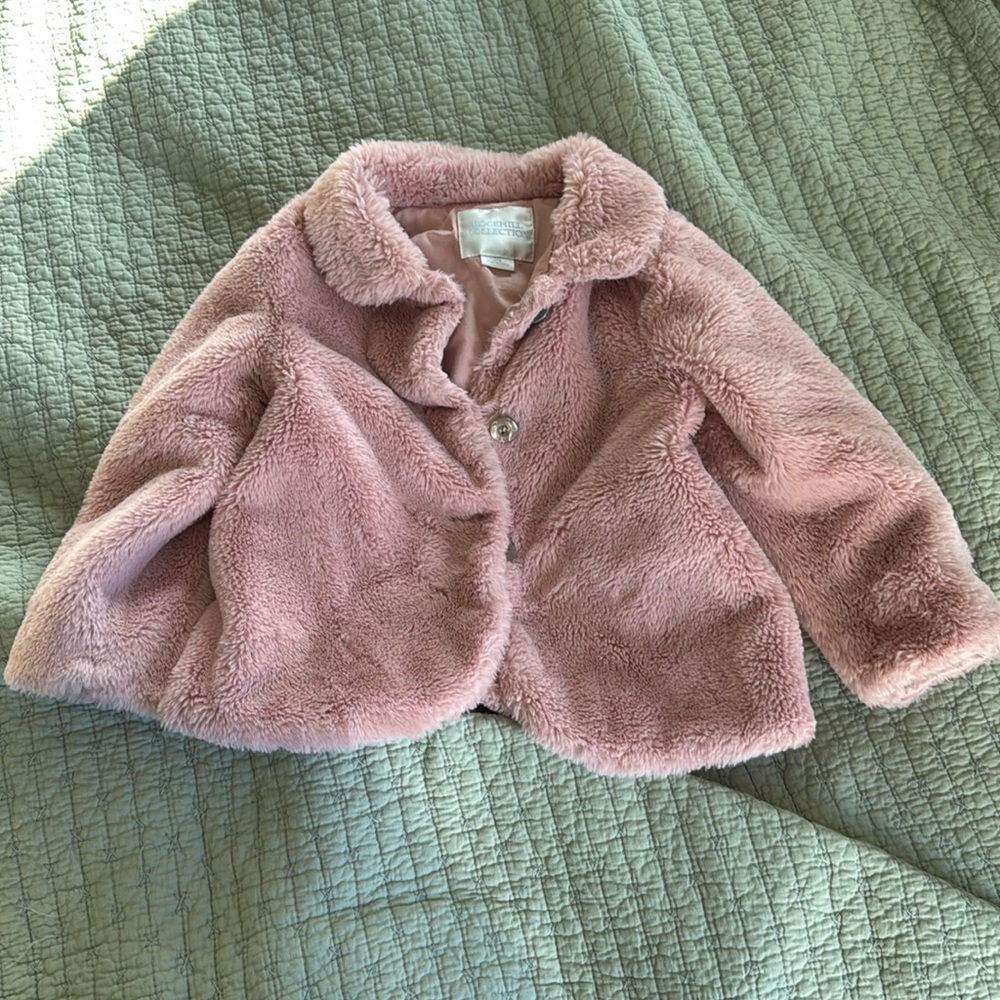 Edgehill pink fur coat 2/3t